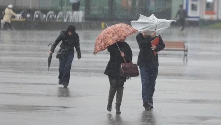 Meteoroloji'den İstanbul'a sağanak yağış uyarısı