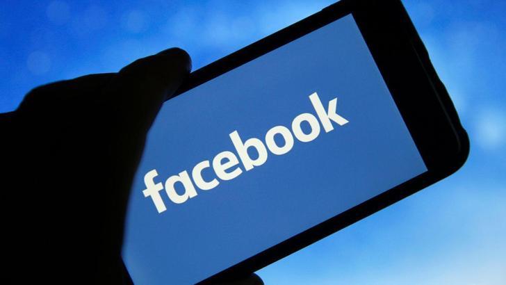 Facebook, siyasi reklamları tekrar yayınlamaya başlıyor