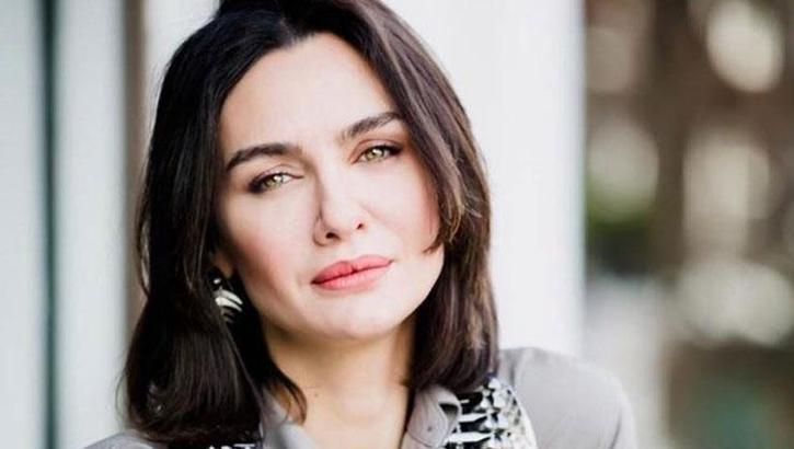 Birce Akalay hayranlarını heyecanlandırdı