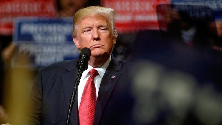 Donald Trump sosyal medyaya geri dönüyor