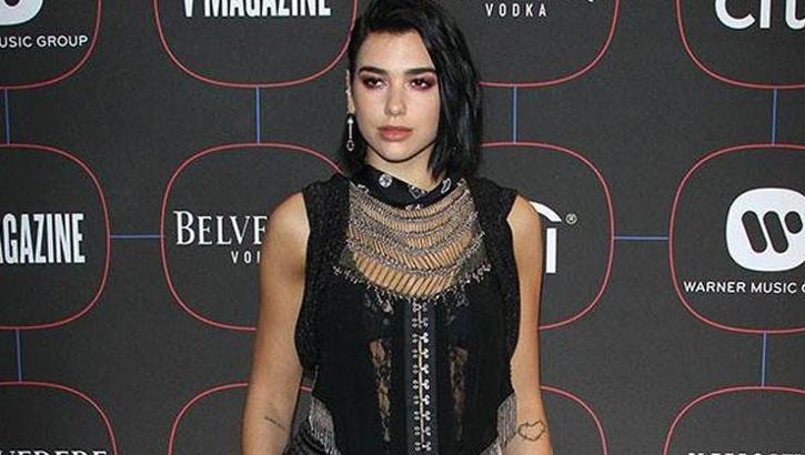 İngiliz şarkıcı Dua Lipa’dan Filistinlilere destek paylaşımı