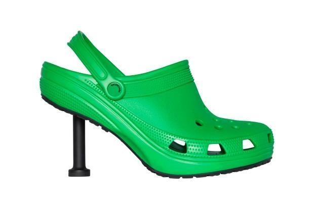 Balenciaga ve Crocs birleşti ortaya stiletto çıktı!
