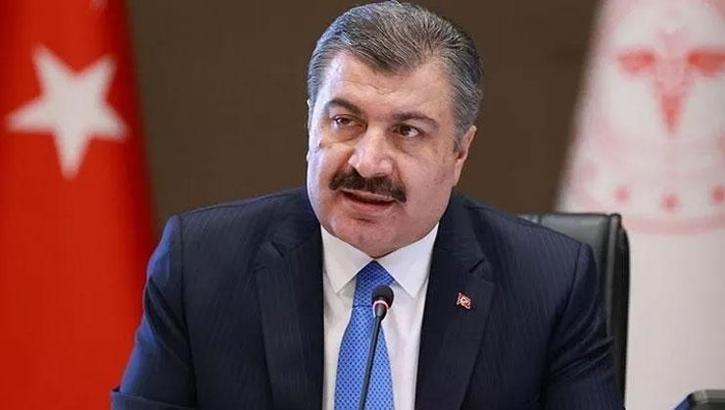 Son dakika: Fahrettin Koca duyurdu: 'Düşük riskli iller arasına girdi!'