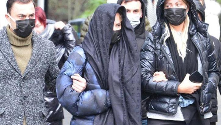 Ece Erken gözyaşlarına boğuldu: Katiller cezasını çeksin
