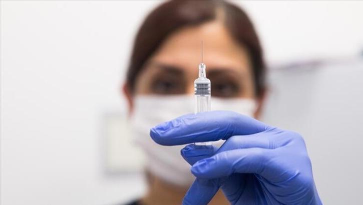 Pfizer-BioNTech 6 ay ile 5 yaş arası çocuklarda 3. dozu test ediyor