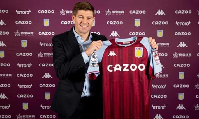 Steven Gerrard Premier Lig'e teknik direktör olarak döndü