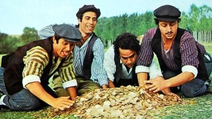 Köyden İndim Şehire filminin oyuncuları kimler? Köyden İndim Şehire nerede ve ne zaman kaç yılında çekildi? İşte, konusu ve oyuncu kadrosu