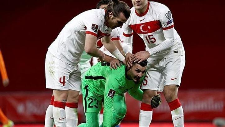 Çağlar Söyüncü ve Ozan Kabak milli takım kampına dahil edildi!