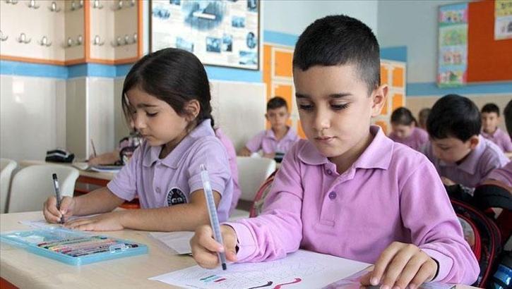Çocukları 1. sınıfa başlayacak ailelerin dikkat etmesi gerekenler