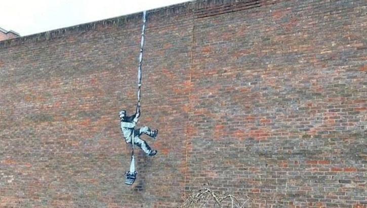 Banksy'dan bomba adım! Wilde'ın tutulduğu hapishaneyi satın alacak
