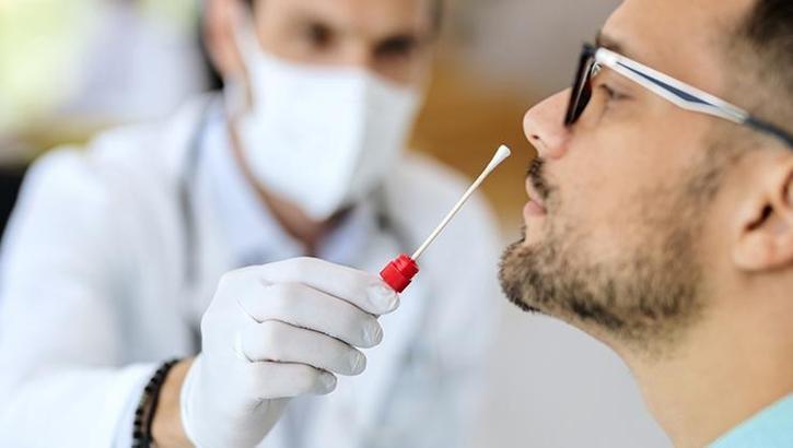 Covid testi orucu bozar mı? Oruçluyken covid testi yaptırılır mı?