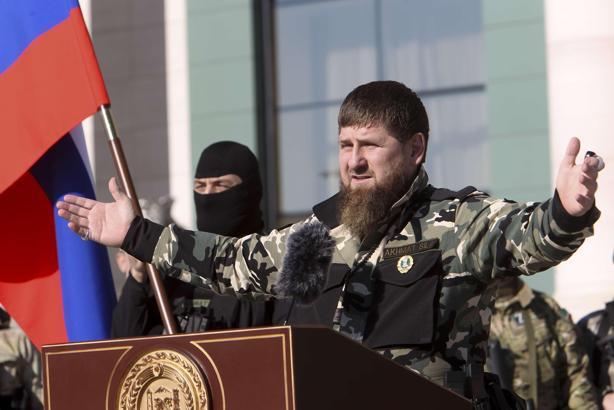 Kadirov, Kremlin'i suçladı: Yeterince acımasız değil