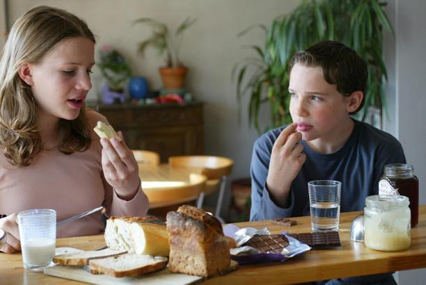 Sınav başarısı için üniversite sınavı öncesi beslenmede son 1 haftaya dikkat!