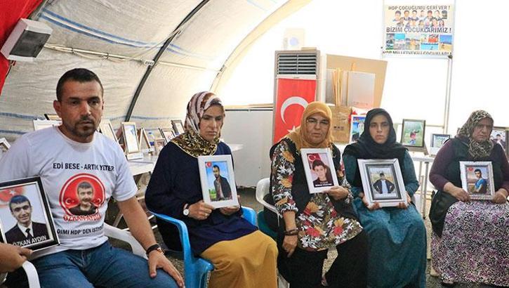 Evlat nöbetindeki baba: Çocuklarımızı almadan buradan kalkmayacağız