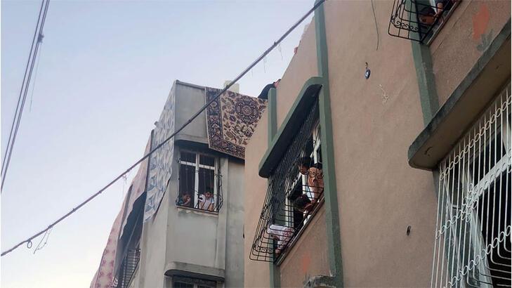 Adana'da korku dolu anlar! Polisten kaçarken çocuğu rehin aldı