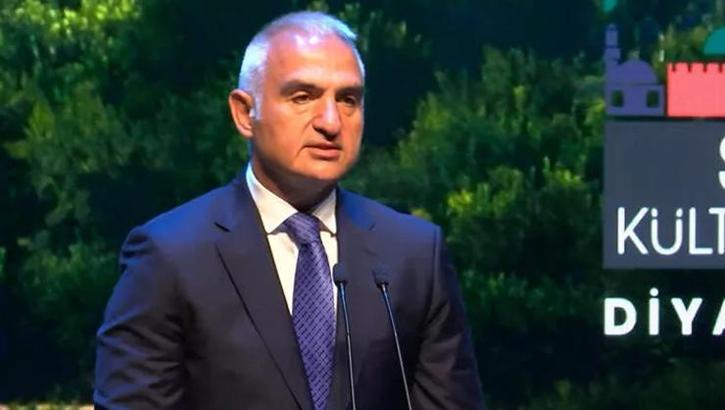 Bakan Ersoy: Hedefimiz, festivallerimizi herkese ulaşacak şekilde yaygınlaştırmak