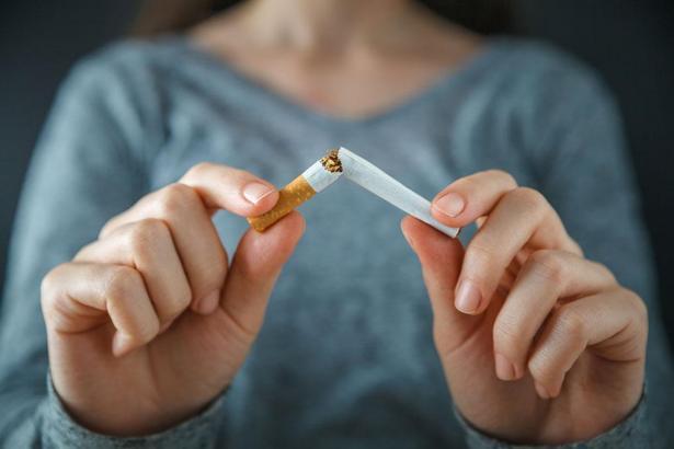 Çocuğu olanlara uzmanlardan sigara uyarısı