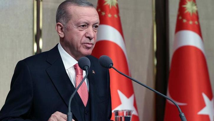 Cumhurbaşkanı Erdoğan'dan 'başörtüsü düzenlemesi' sözleri: Aileyi korumayı hedefliyoruz