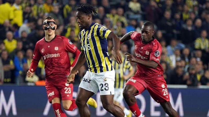 Fenerbahçe, sahasında Sivasspor'u 1-0 mağlup etti
