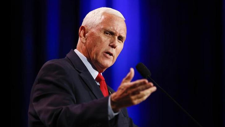 ABD bu olayı konuşuyor: Mike Pence'in evinde gizli belgeler bulundu