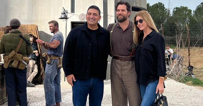 Antalya'daki film setinde 'Superman'