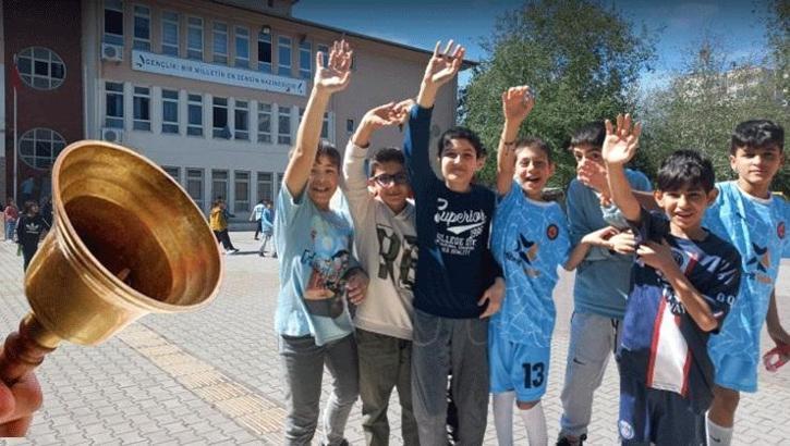 Öğrencilerin ikinci ara tatili başladı! Uzmanlardan ailelere iki altın tavsiye: İçlerinde ders yok