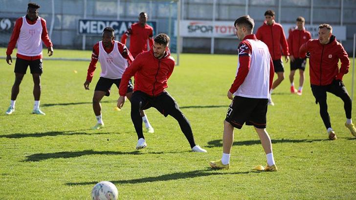 Sivasspor, Antalyaspor maçı hazırlıklarına başladı