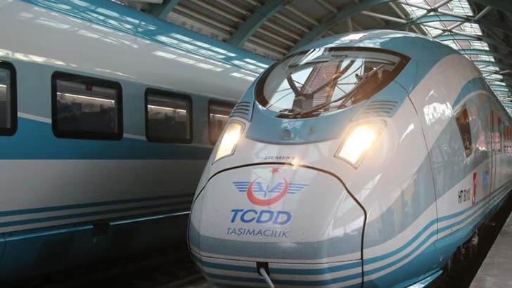 İlk seferine çıkan Yüksek Hızlı Tren Sivas’a ulaştı
