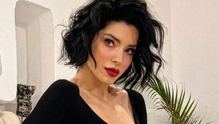 Merve Boluğur çocukluk fotoğraflarını paylaştı