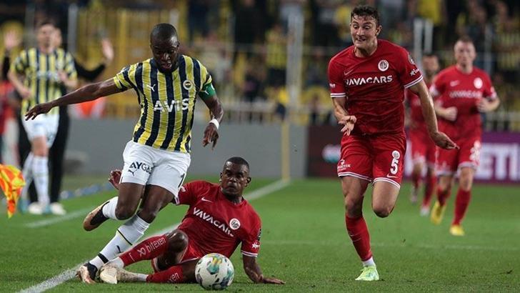 Fenerbahçe, Antalyaspor'u 2-0 mağlup etti