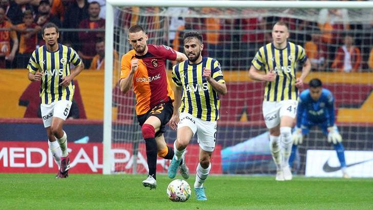 Galatasaray Fenerbahçe Derbisinde Ilk 11'ler Açıklandı