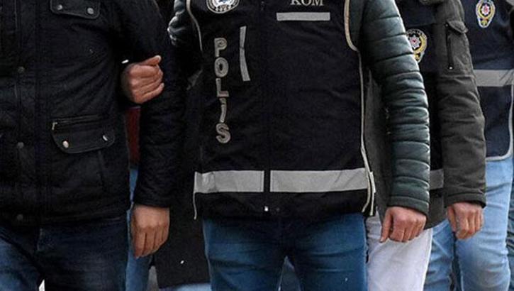 İzmir merkezli 9 ilde FETÖ operasyonu