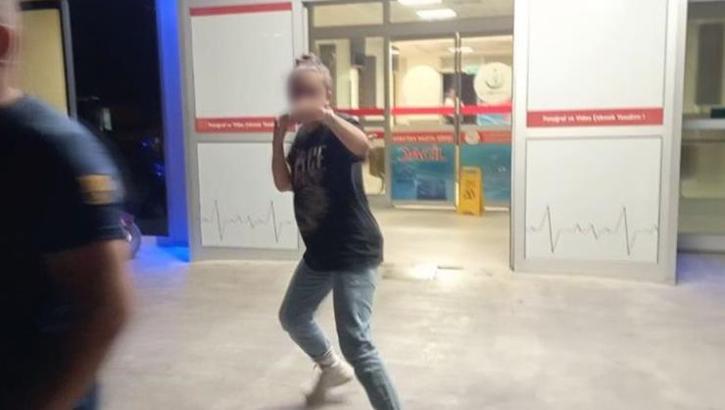 14 yaşındaki kız dedesini bıçakladı, savunması şaşırttı - Gündem Haberleri