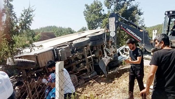 Cenazeye dalıp 4 kişiyi katletti! Kamyonun freni ile ilgili detay ortaya çıktı