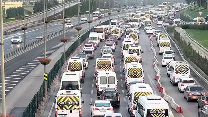 İstanbul'da trafikte son durum! İlk ders zili bugün çalıyor