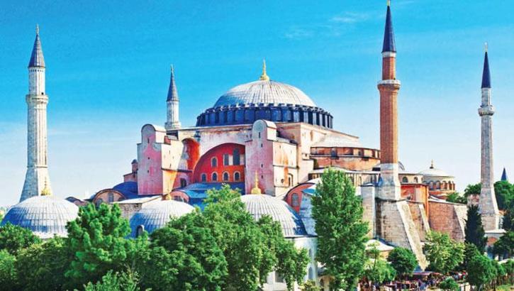En çok Ayasofya merak ediliyor