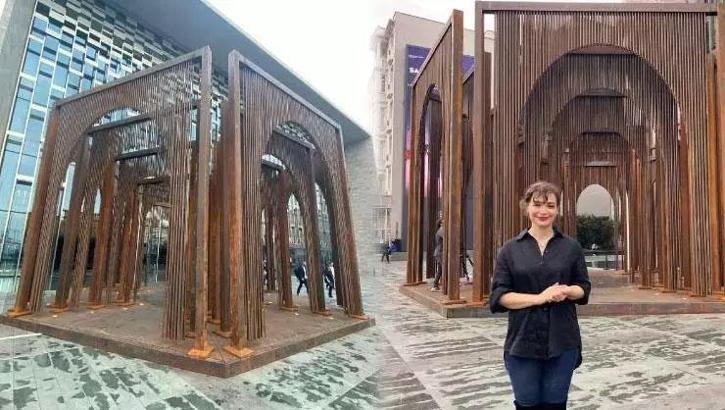 Melek Zeynep Bulut'un AKM'de sergilenen eseri 'Açık Yapıt'a yoğun ilgi
