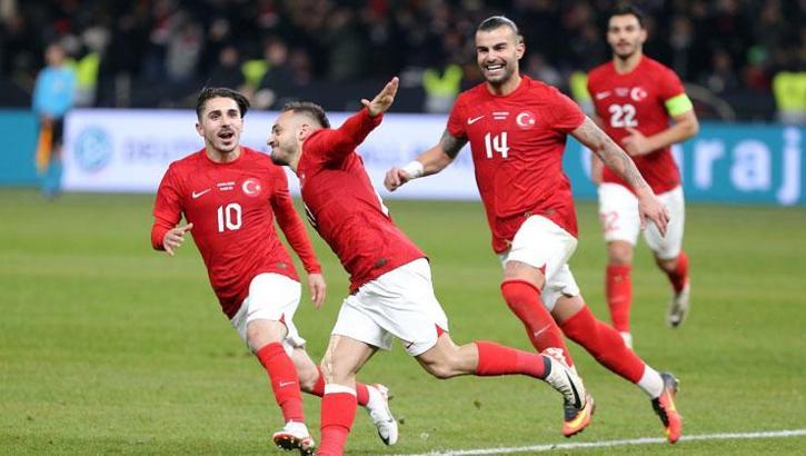 72 yıl sonra Berlin zaferi