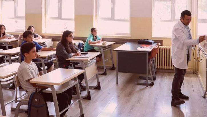 Okullardaki yeni 'bağımlılık' tehlikesi! Öğrenciler arasındaki şifre ‘şeker patlatmak'
