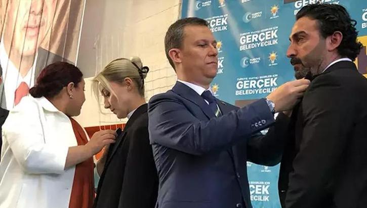 Gelecek Partisi'nden istifa eden 1025 ki�i AK Parti'ye kat�ld�