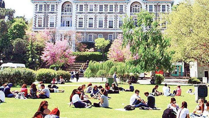 En iyi öğrencilere en iyi akademik kadro