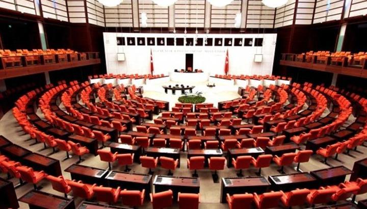 Sağlık alanında yeni düzenlemeler içeren teklif yasalaştı