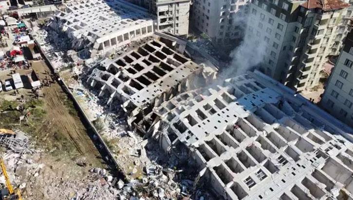 Asrın felaketinde 269 kişiye mezar oldu! Rönesans Rezidans davası başladı