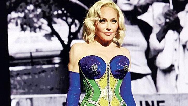 Madonna'ya pornografi davası