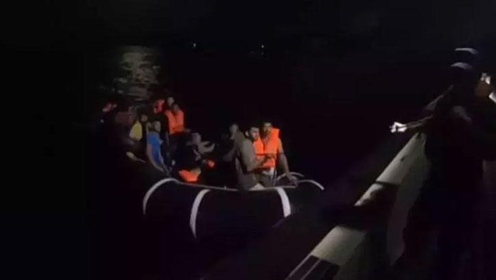 Yunan unsurlarınca ölüme terk edilen 34 kaçak göçmen kurtarıldı