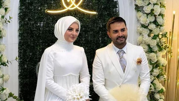 Kadir Ezildi evleniyor mu, kiminle evleniyor? Kadir Ezildi sevgilisi kim, adı ne? Kadir Ezildi’nin nişanlısı kimdir?