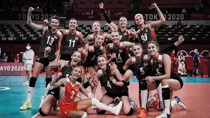 Türkiye - İtalya voleybol maçı ne zaman? Filenin Sultanları Türkiye - İtalya voleybol maçı hangi tarihte, saat kaçta?