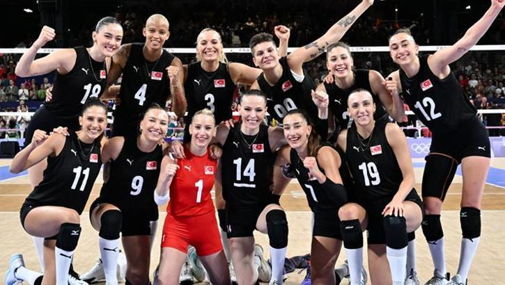 Türkiye - İtalya yarı final maçı ne zaman? Filenin Sultanları Türkiye - İtalya voleybol maçı hangi tarihte, saat kaçta oynanacak?