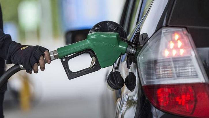 Benzine indirim geldi! Akaryakıtta tabela değişti