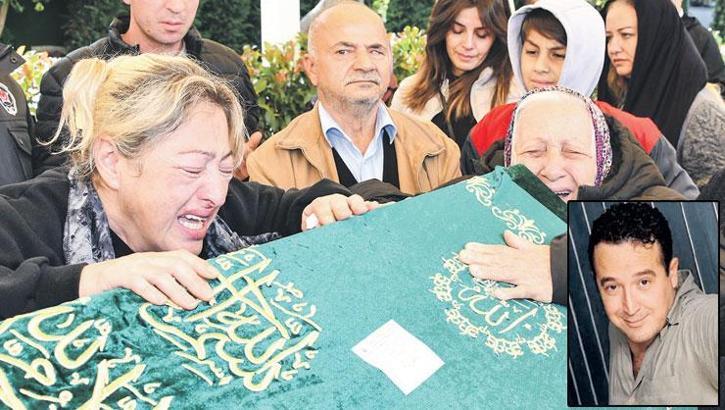 'Ne olur kalk abim'
